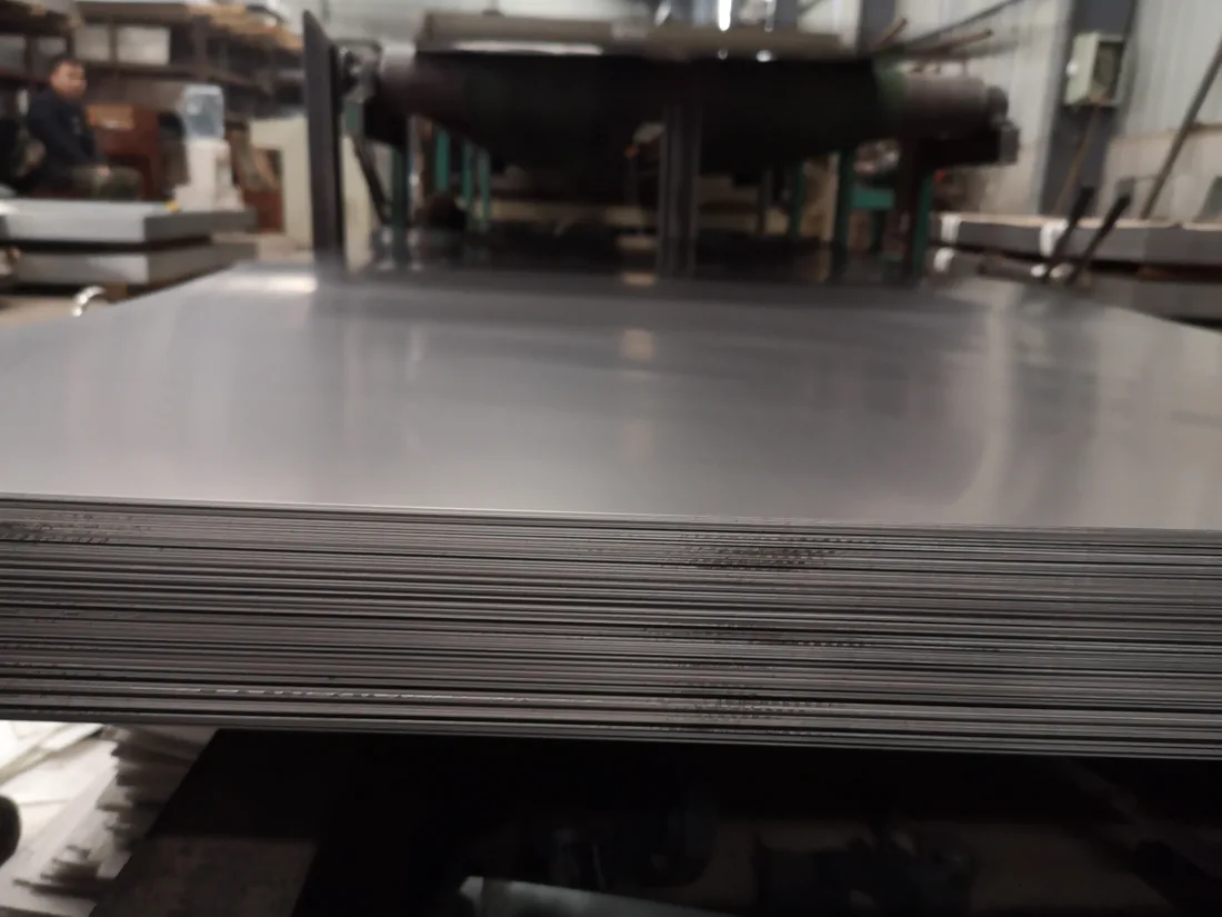 Edge view of a wound titanium coil